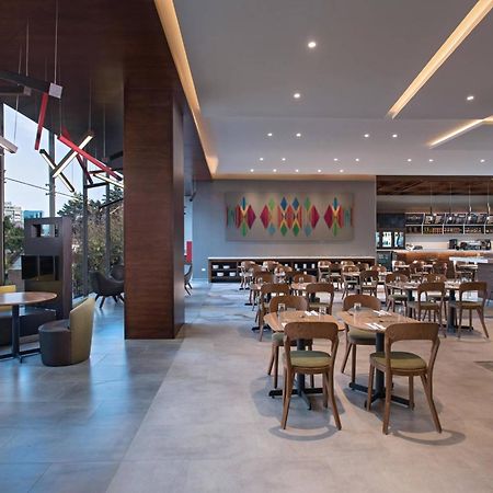 Courtyard By Marriott Ville de Guatemala Extérieur photo
