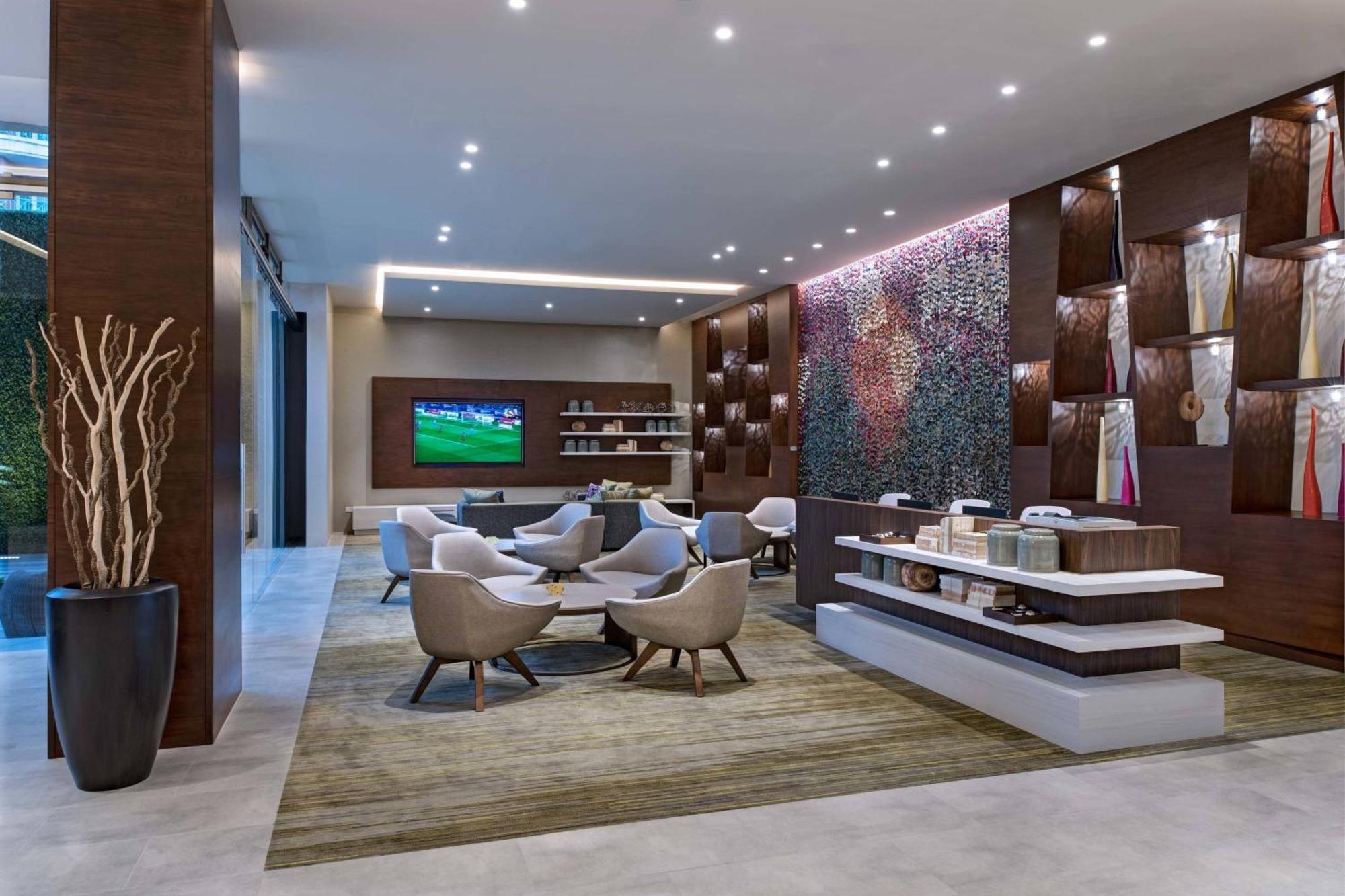 Courtyard By Marriott Ville de Guatemala Extérieur photo