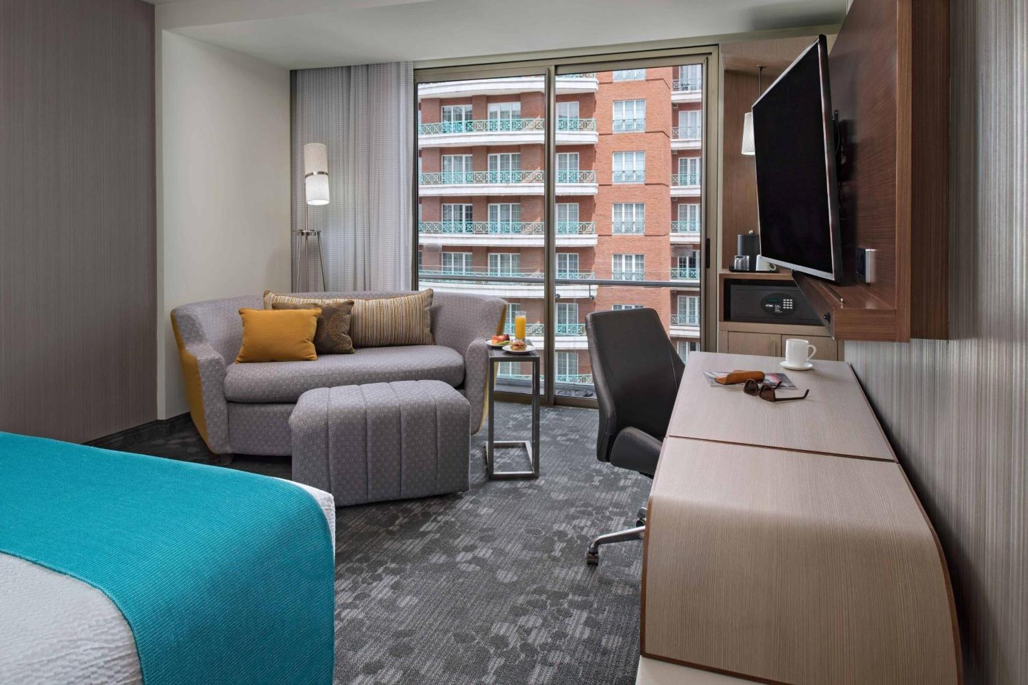 Courtyard By Marriott Ville de Guatemala Extérieur photo